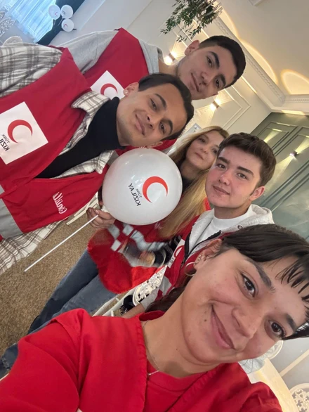 Kimsesiz Çocuklara Ziyaret